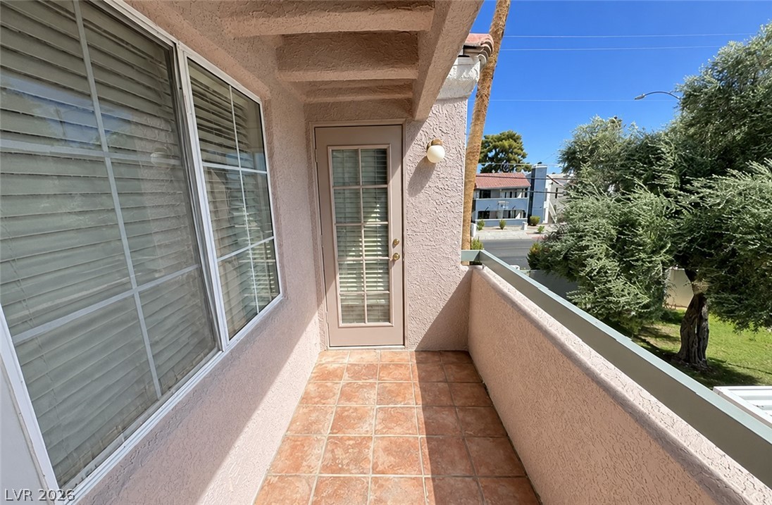 Photo 2 of 1375 E Hacienda Avenue #218