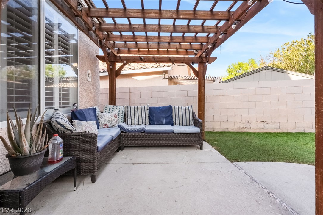 Photo 43 of 51, 8185 Bonaventure Drive