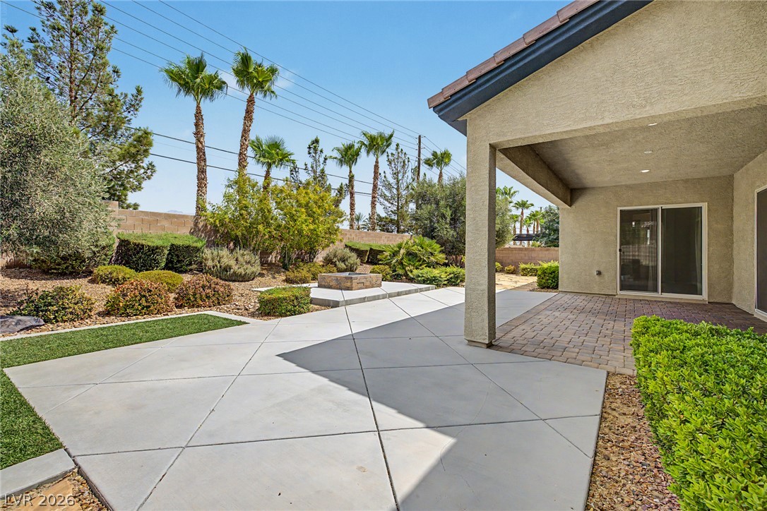 Photo 37 of 40, 7132 Shire Ridge Avenue