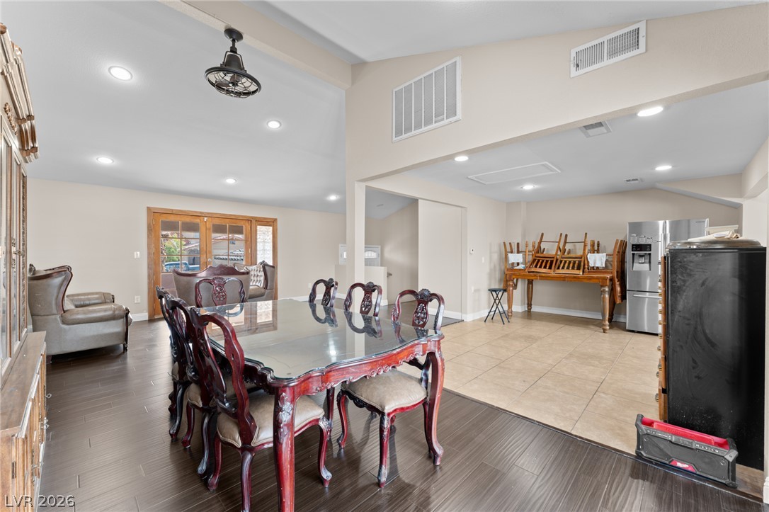 Photo 12 of 29, 3750 La Junta Drive