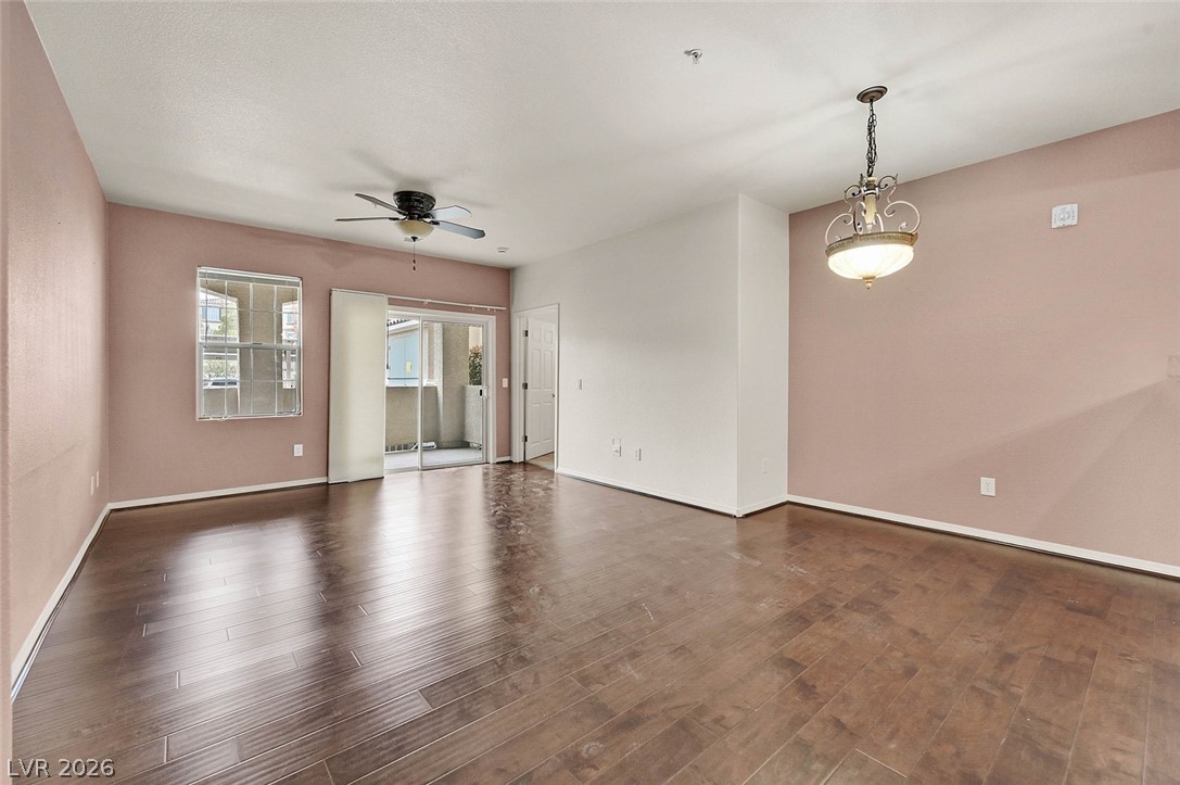 Photo 7 of 28, 8777 W Maule Avenue #1098