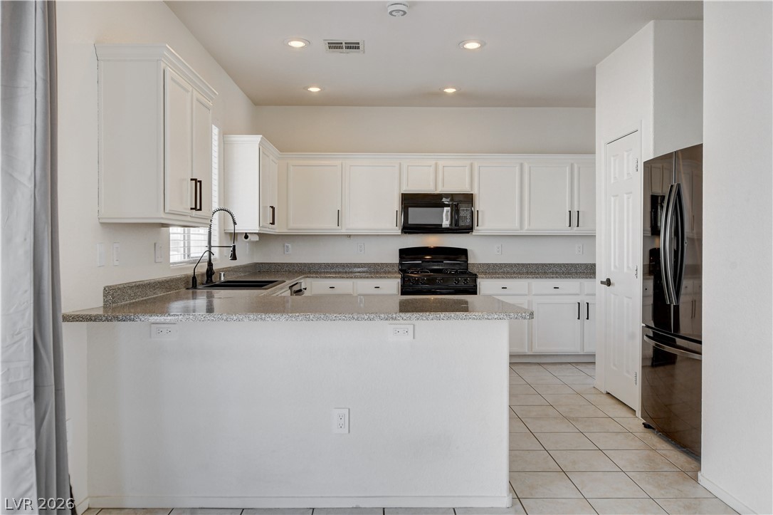 Photo 9 of 41, 5331 Kadena Garden Court