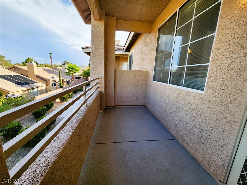 Photo 9 of 27, 9901 Trailwood Drive #2158