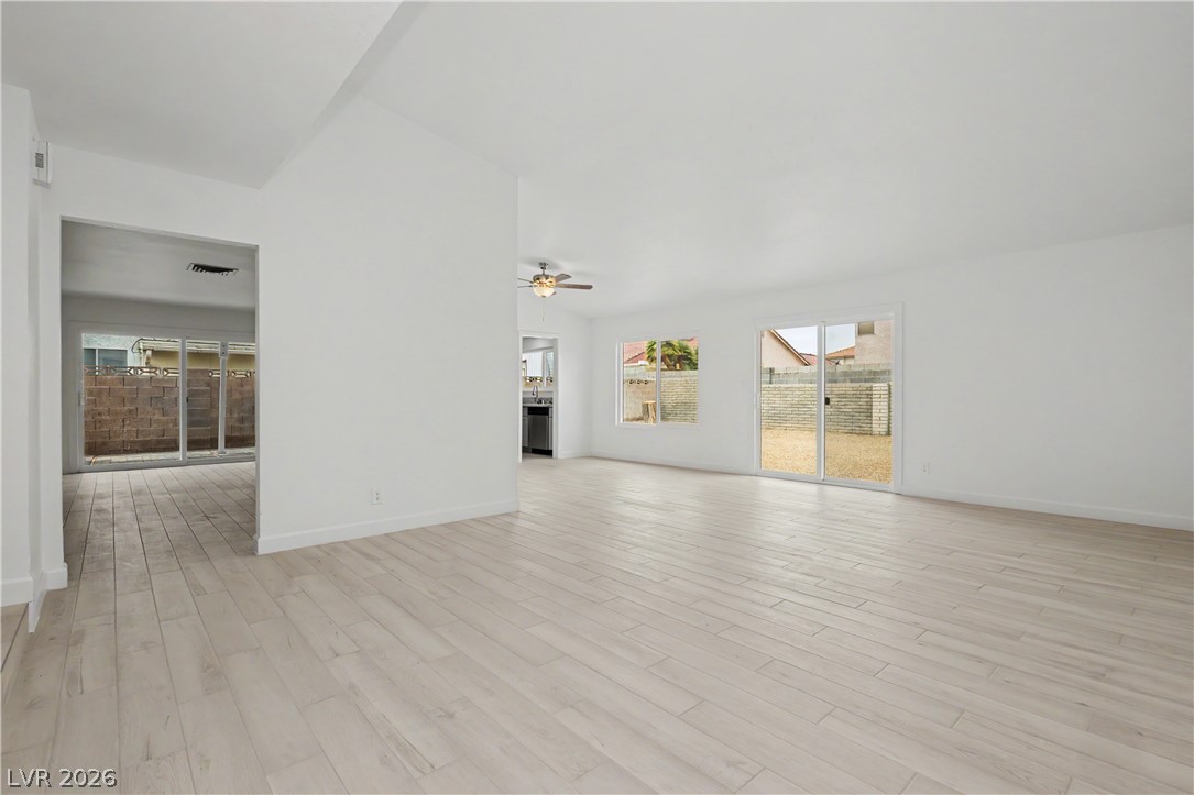 Photo 8 of 46, 5227 Sepulveda Boulevard