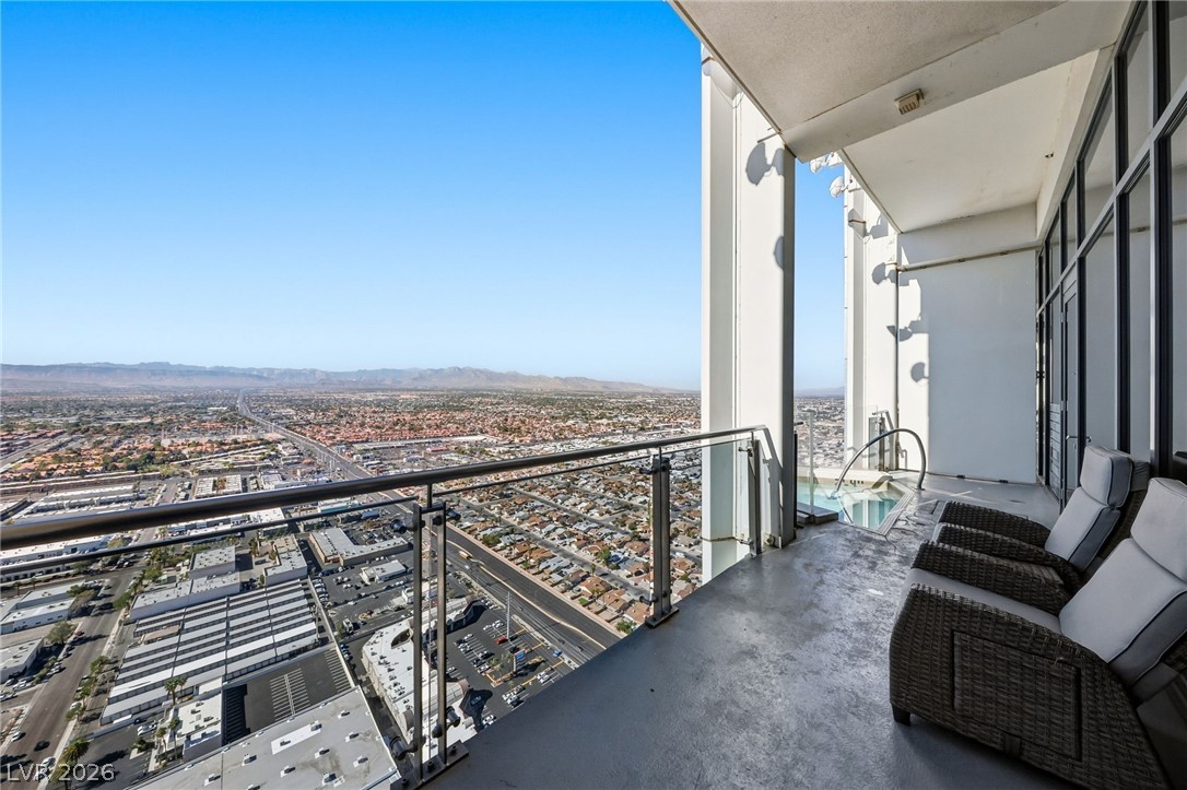 Photo 2 of 4381 W Flamingo Road #58301
