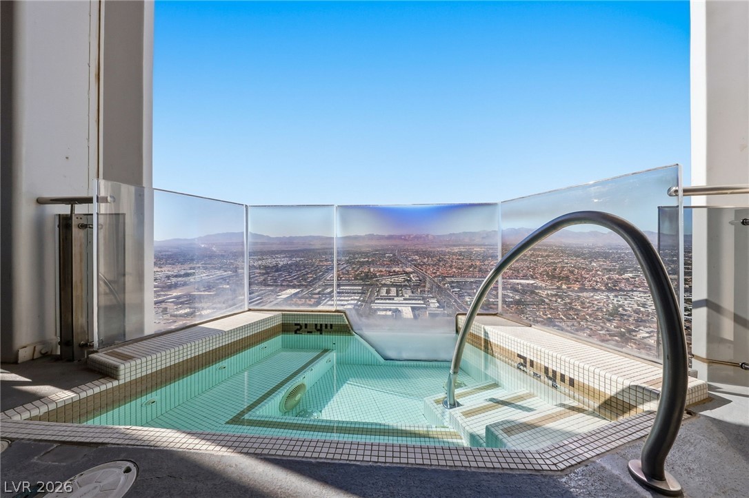 Photo 5 of 4381 W Flamingo Road #58301