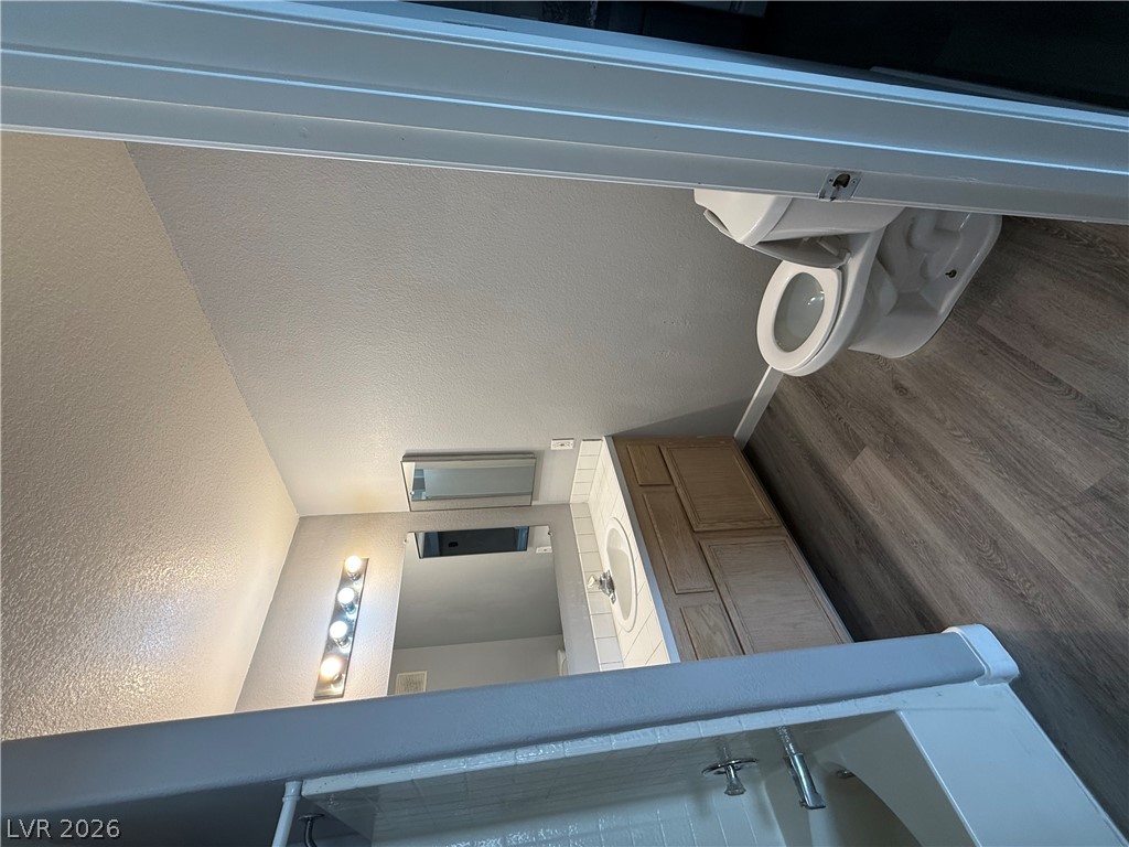 Photo 7 of 12, 1830 N Pecos Road #258