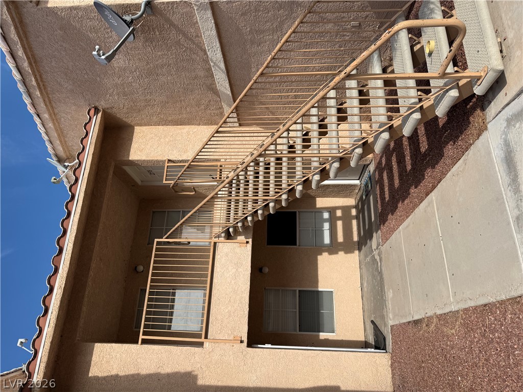 Photo 2 of 1830 N Pecos Road #258