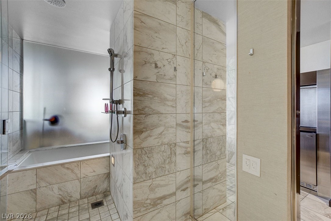 Photo 12 of 12, 4381 W Flamingo Road #2106