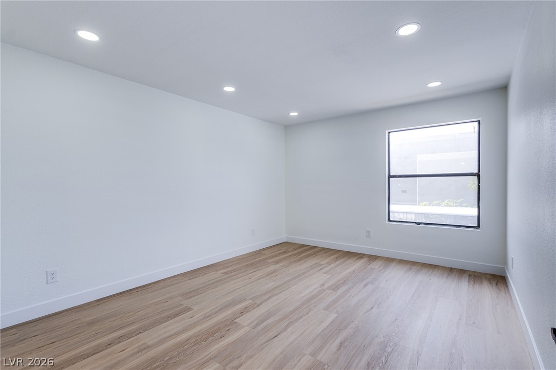 Photo 13 of 28, 2451 N Rainbow Boulevard #2065