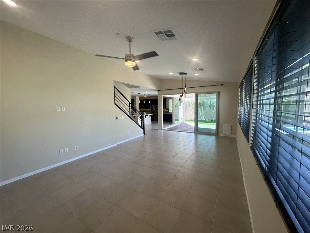 Photo 13 of 40, 797 Marifield Court