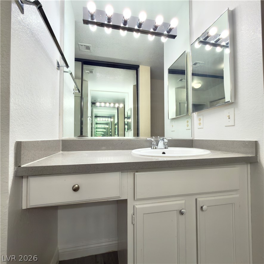 Photo 18 of 31, 6250 W Flamingo Road #159