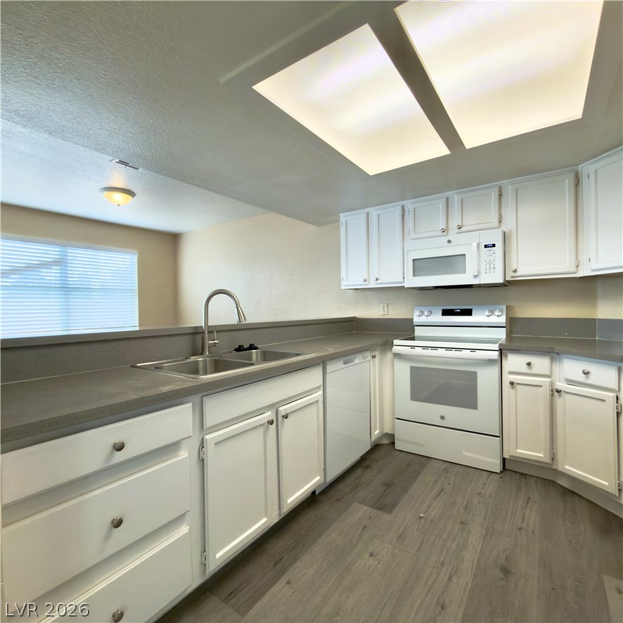 Photo 6 of 31, 6250 W Flamingo Road #159