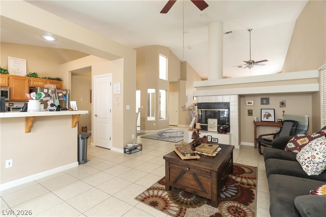 Photo 22 of 44, 796 Capri Drive