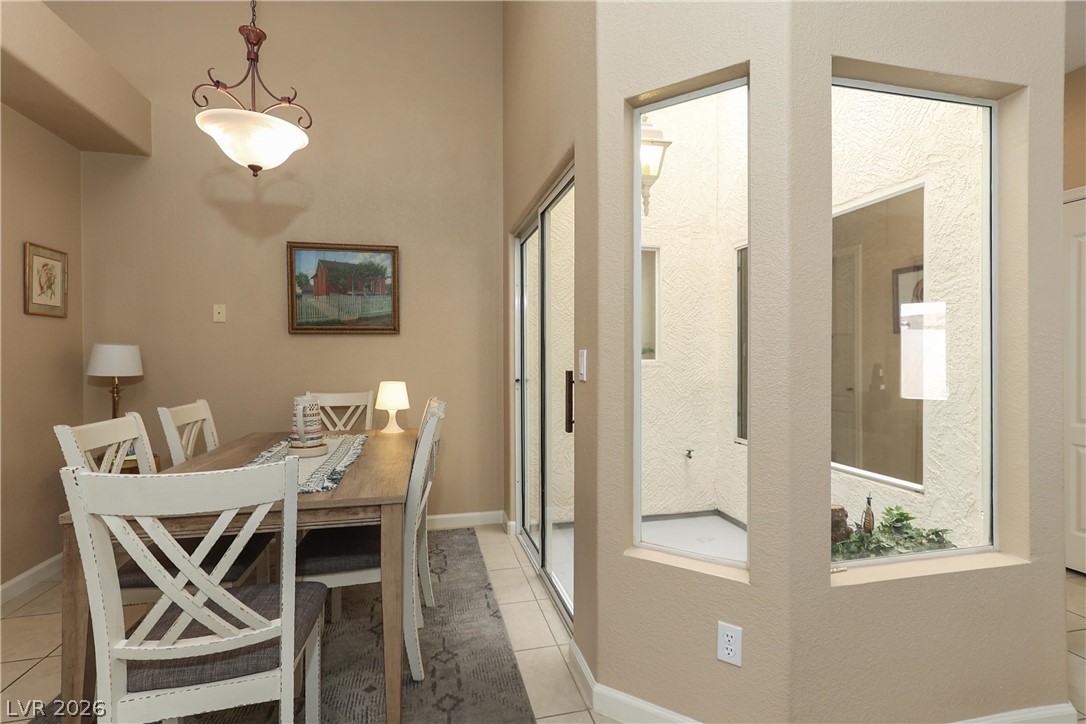 Photo 16 of 44, 796 Capri Drive