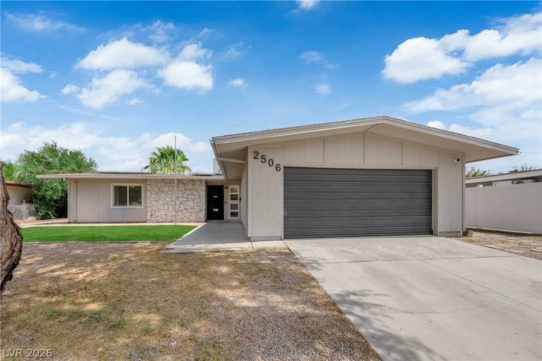 2506 Winterwood Boulevard, Las Vegas 89142