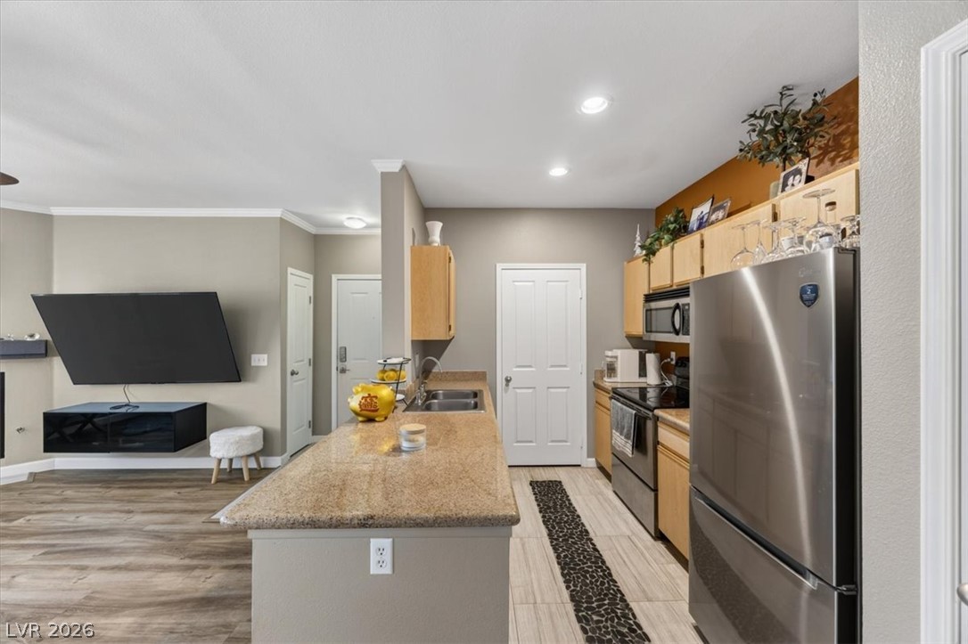 Photo 18 of 37, 2900 Sunridge Heights Parkway #625