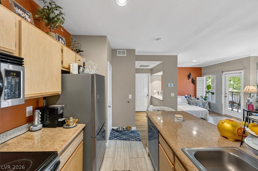 Photo 23 of 37, 2900 Sunridge Heights Parkway #625