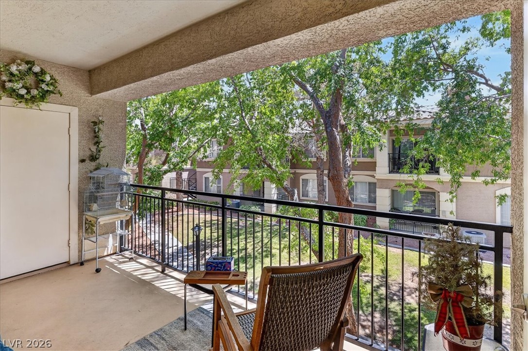 Photo 13 of 37, 2900 Sunridge Heights Parkway #625