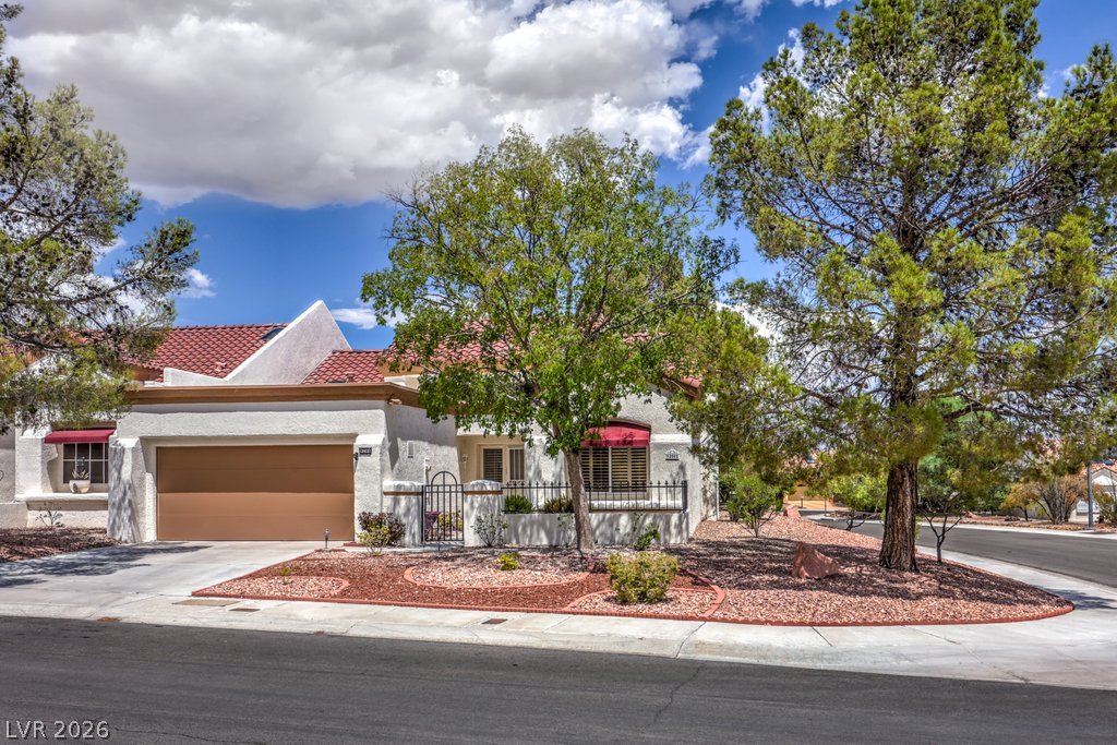 Photo 2 of 9200 Quail Ridge Drive