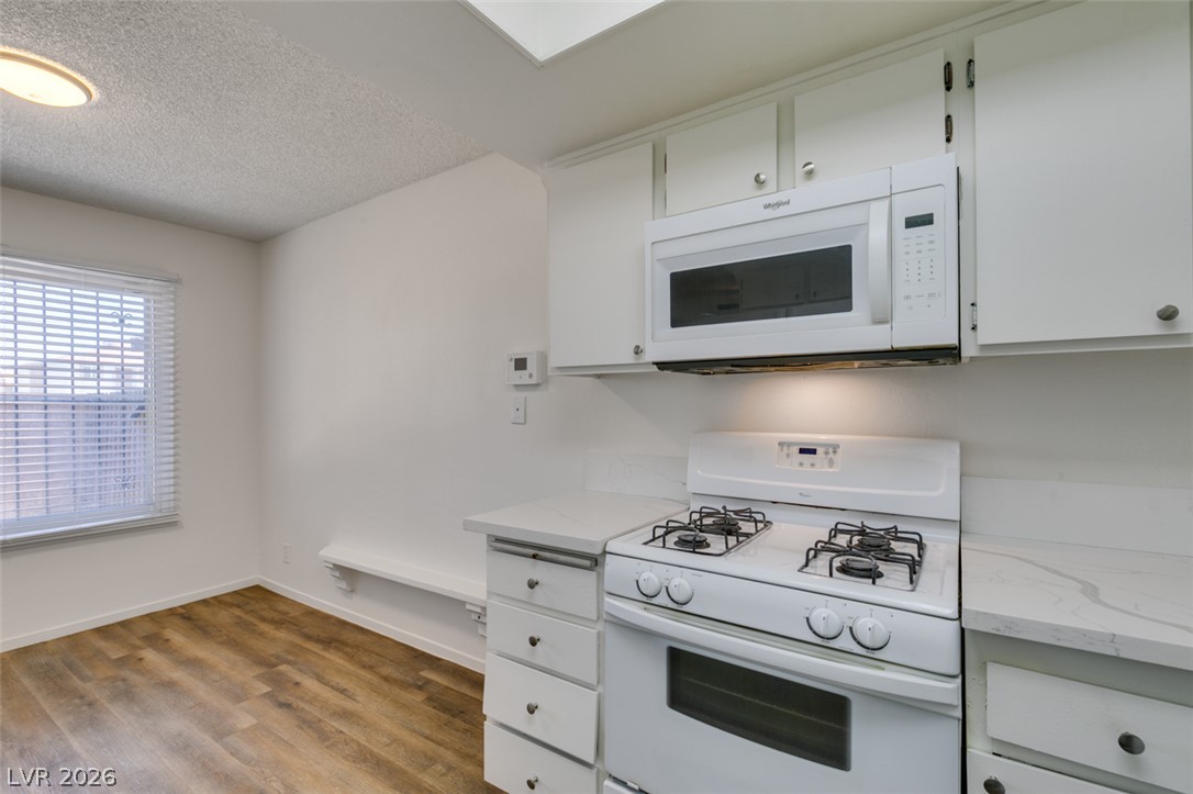 Photo 28 of 42, 4375 SPENCER Street
