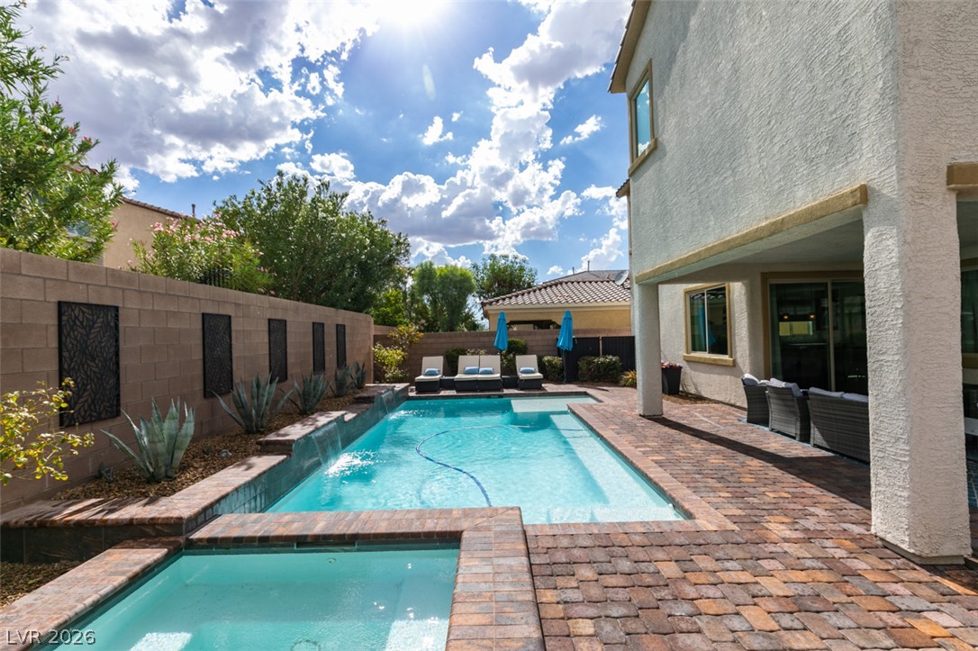 Photo 65 of 89, 3033 Villanelle Avenue
