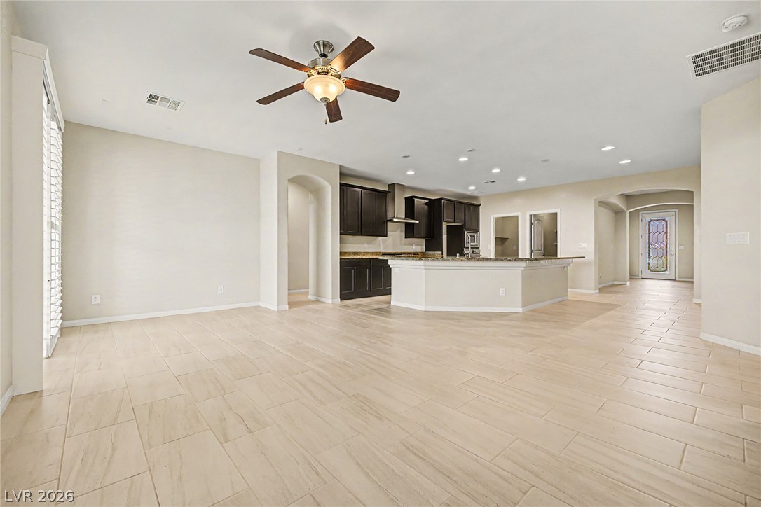 Photo 8 of 36, 7270 Southern Magnolia Street