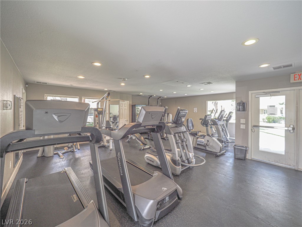 Photo 12 of 99, 4200 S Valley View #1085