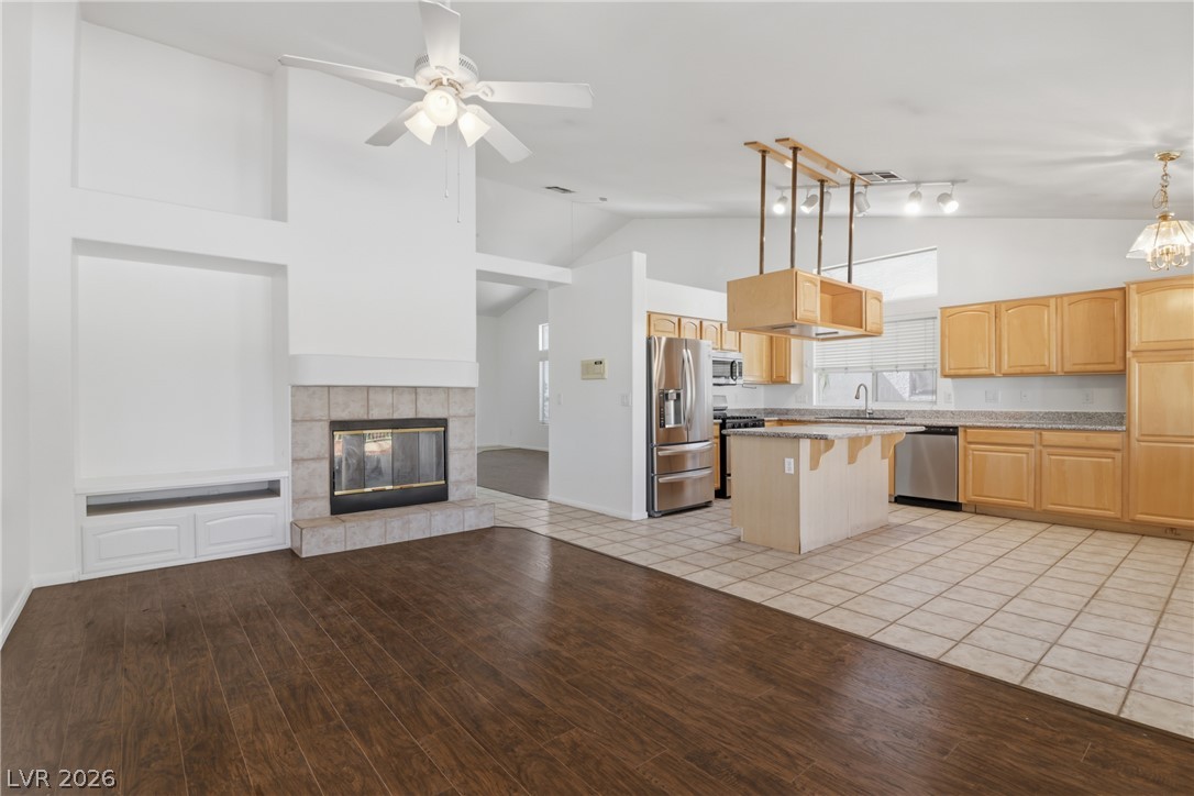 Photo 15 of 43, 3570 Yorba Linda Drive