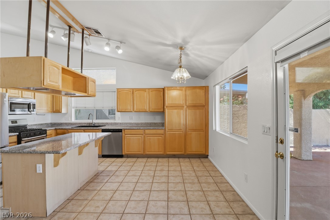 Photo 21 of 43, 3570 Yorba Linda Drive