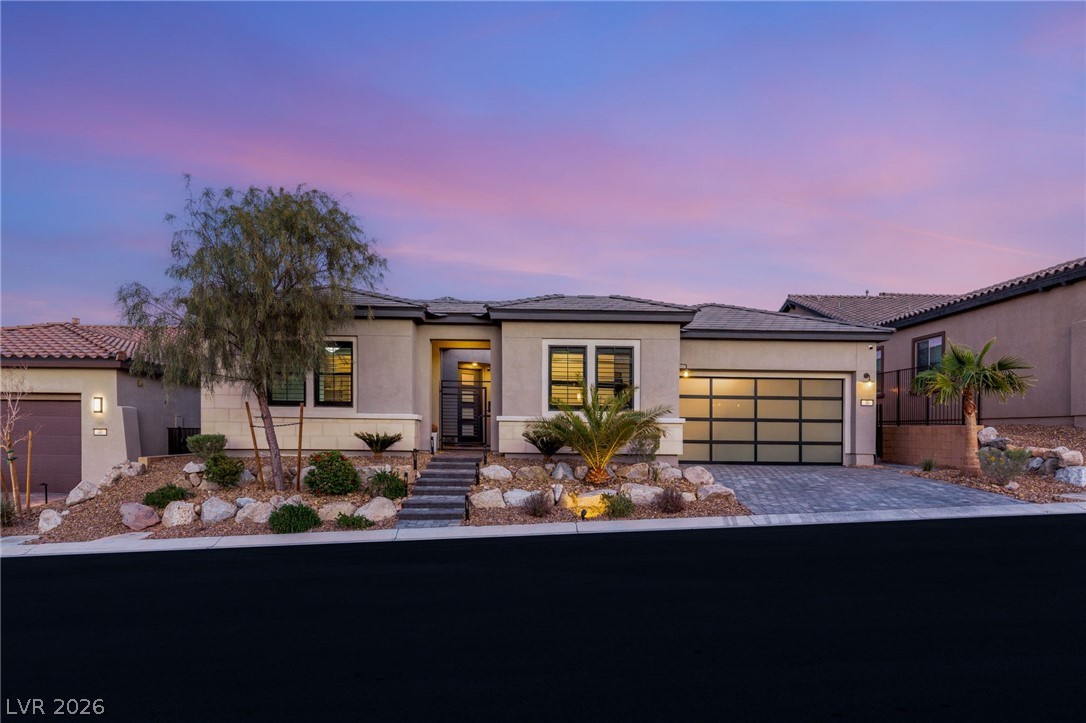 36 Thorn Creek Street, Henderson 89011