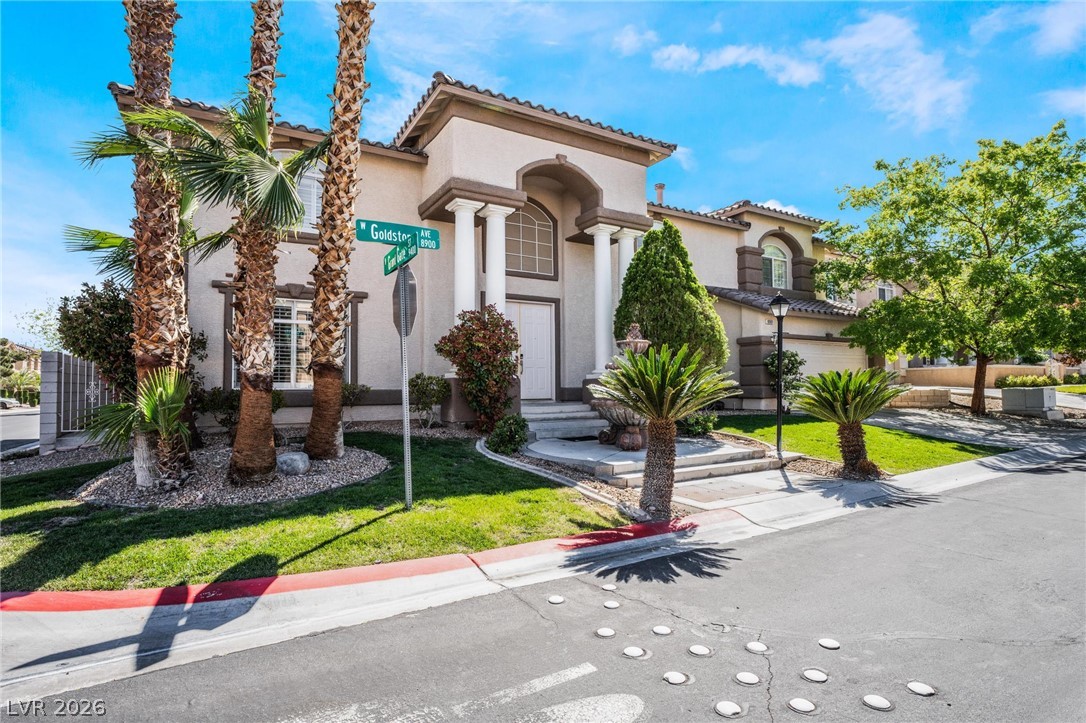 Photo 4 of 8901 Goldstone Avenue