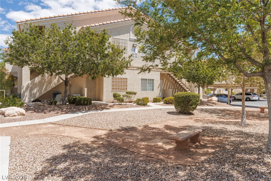 Photo 15 of 18, 1881 W Alexander Road #2066