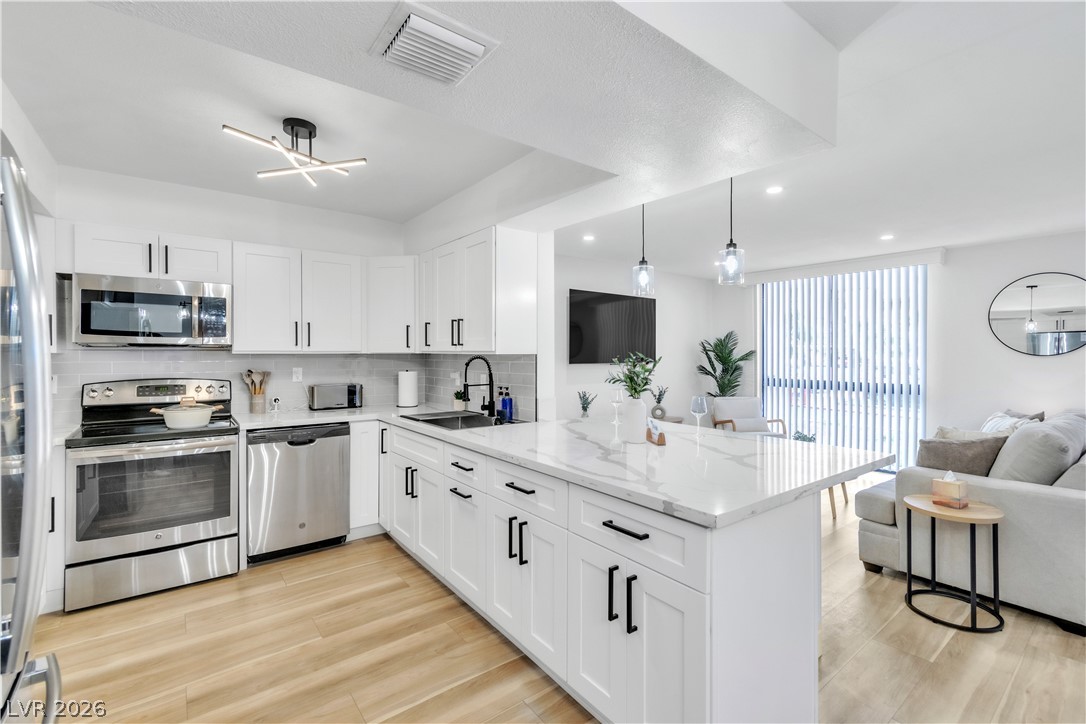Photo 9 of 18, 3930 University Center Drive #101