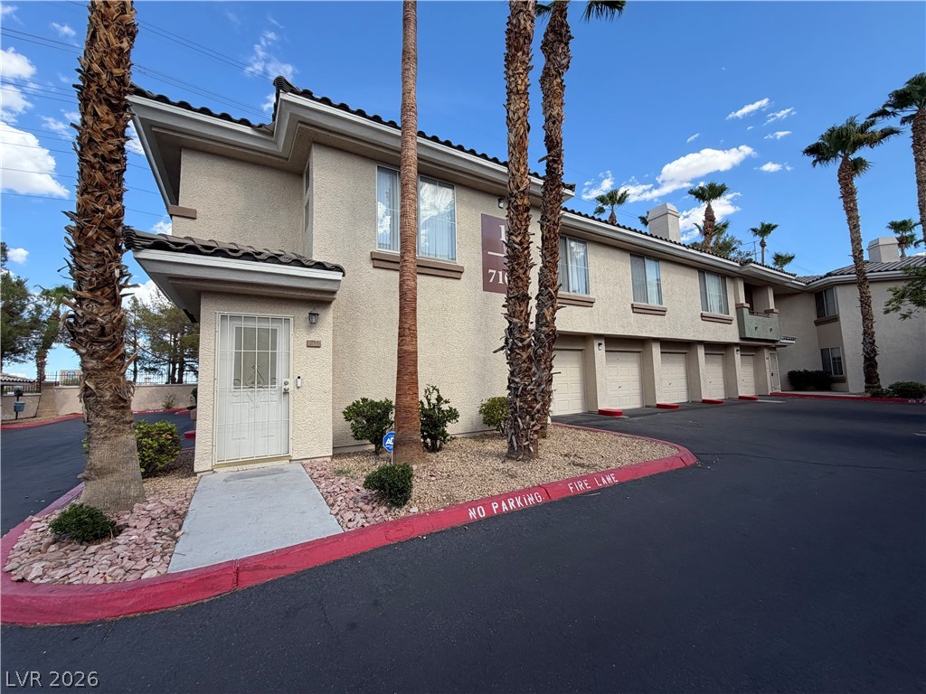 7103 S Durango Drive #214, Las Vegas