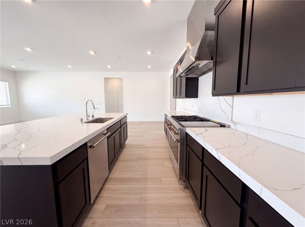 Photo 7 of 30, 8289 Warbonnet Way
