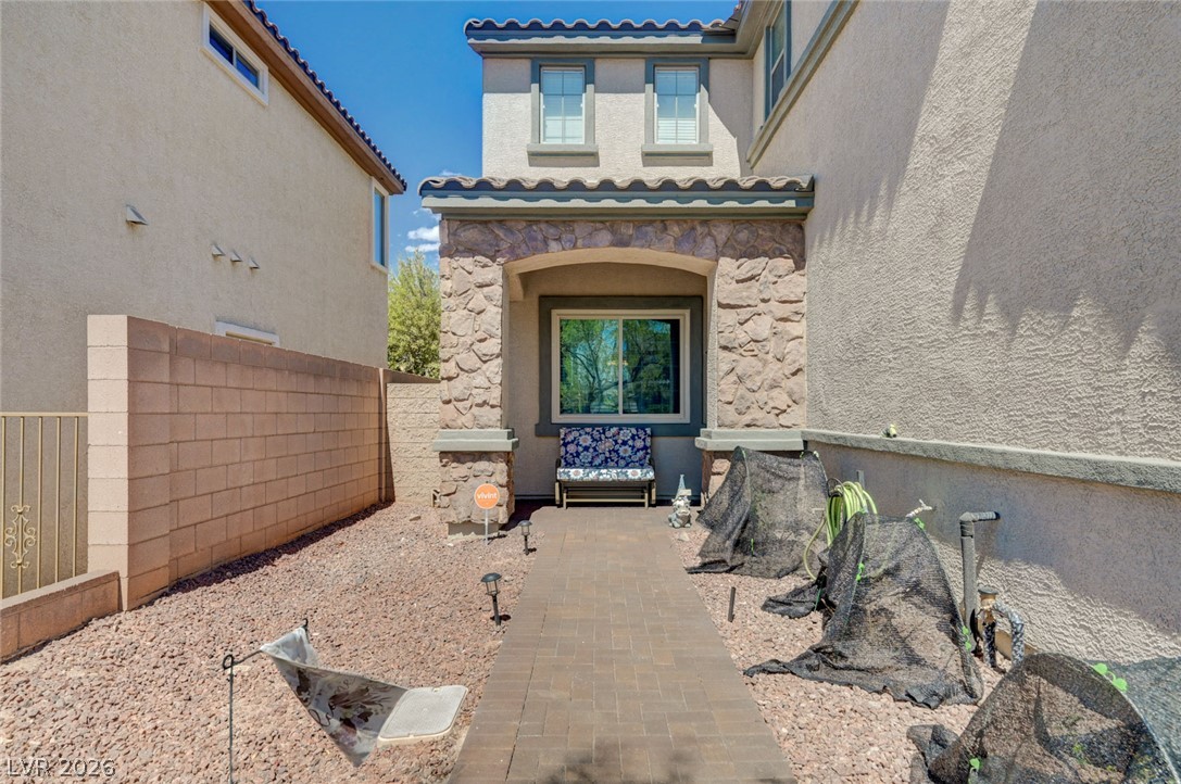 Photo 5 of 260 Jessica Grove Street