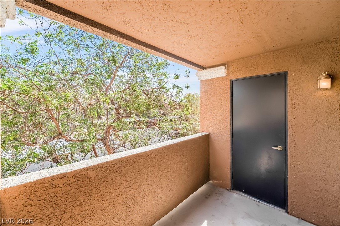 Photo 27 of 39, 555 E Silverado Ranch Boulevard #2038