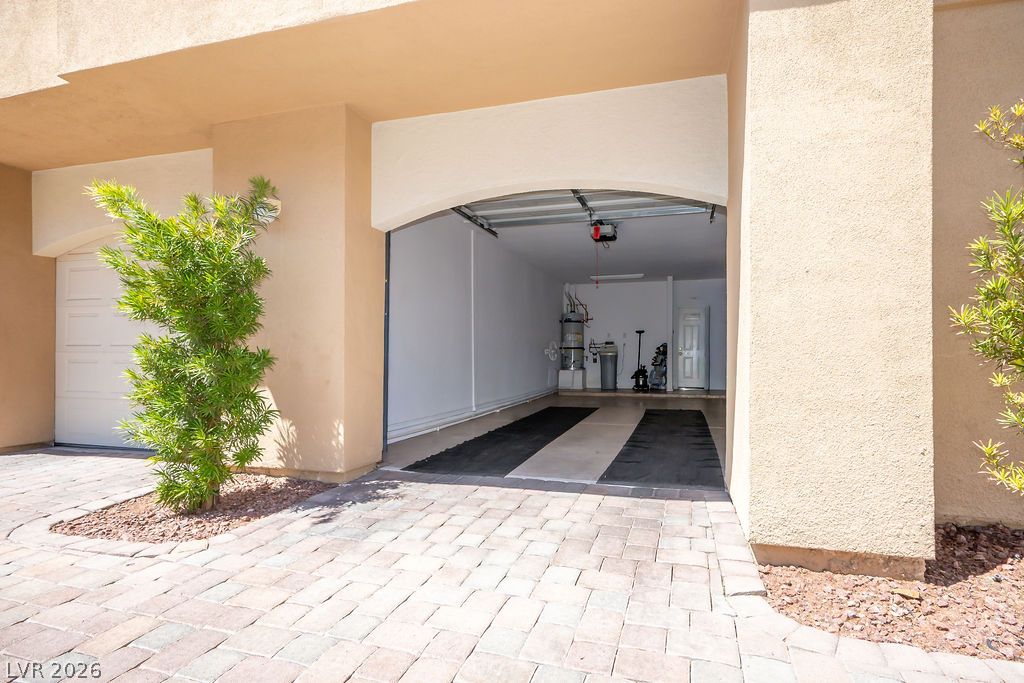 Photo 22 of 96, 8733 Red Brook Drive #203