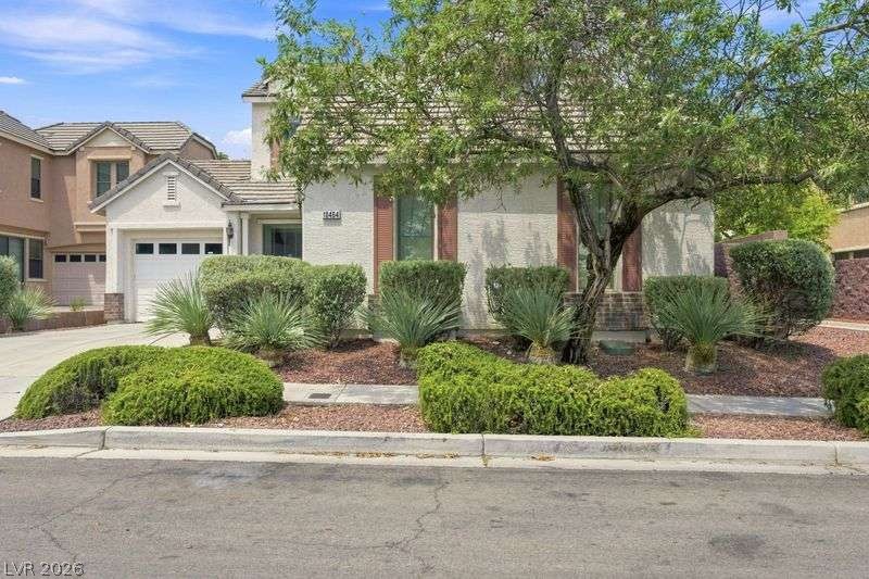 Photo 2 of 10464 Calico Pines Avenue