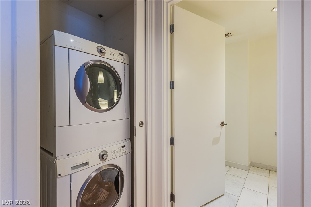 Photo 18 of 22, 4471 Dean Martin Drive #805