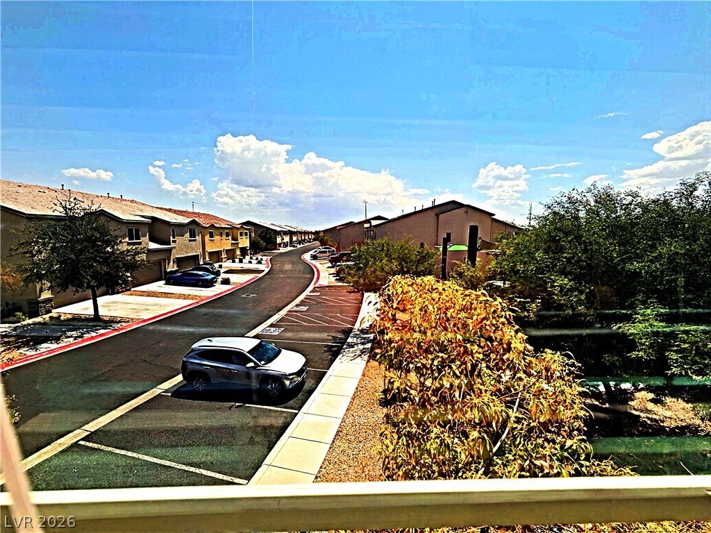 Photo 17 of 58, 825 Spring Estates Avenue
