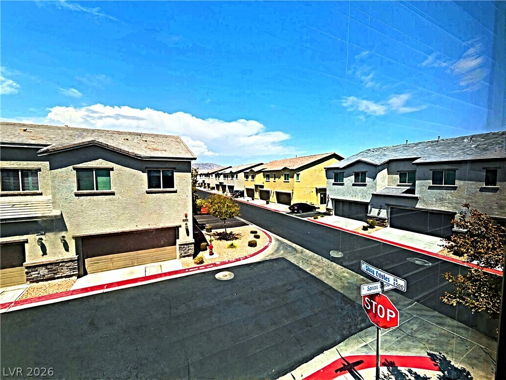 Photo 36 of 58, 825 Spring Estates Avenue