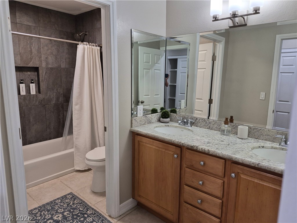 Photo 14 of 47, 3753 S Rosecrest Circle