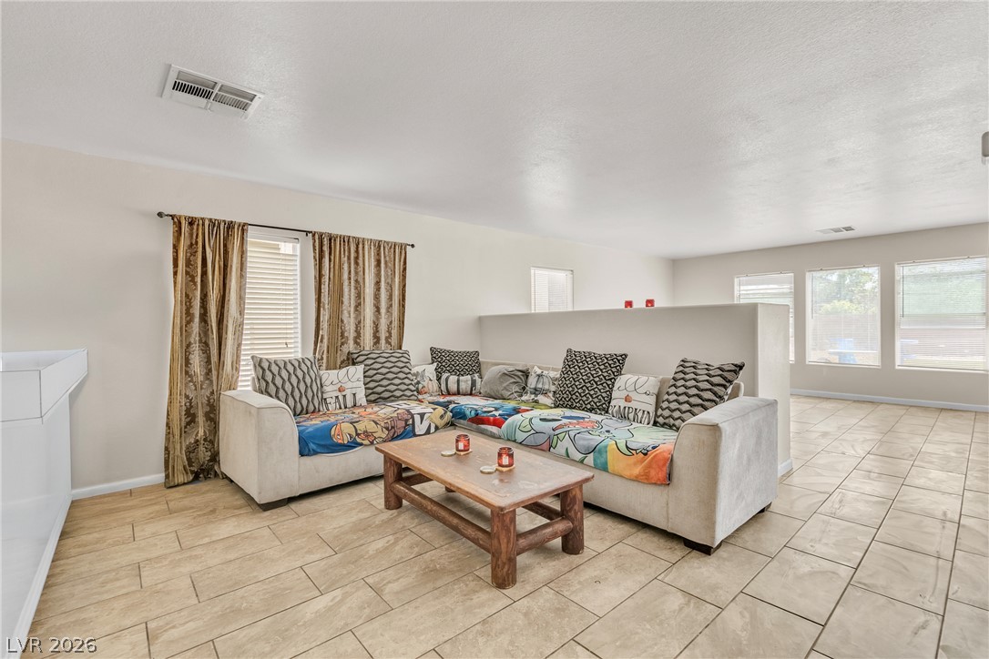 Photo 2 of 3417 Conterra Park Avenue