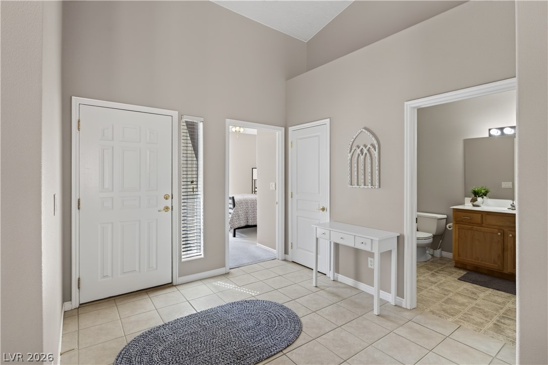 Photo 9 of 25, 1136 Mohave Drive
