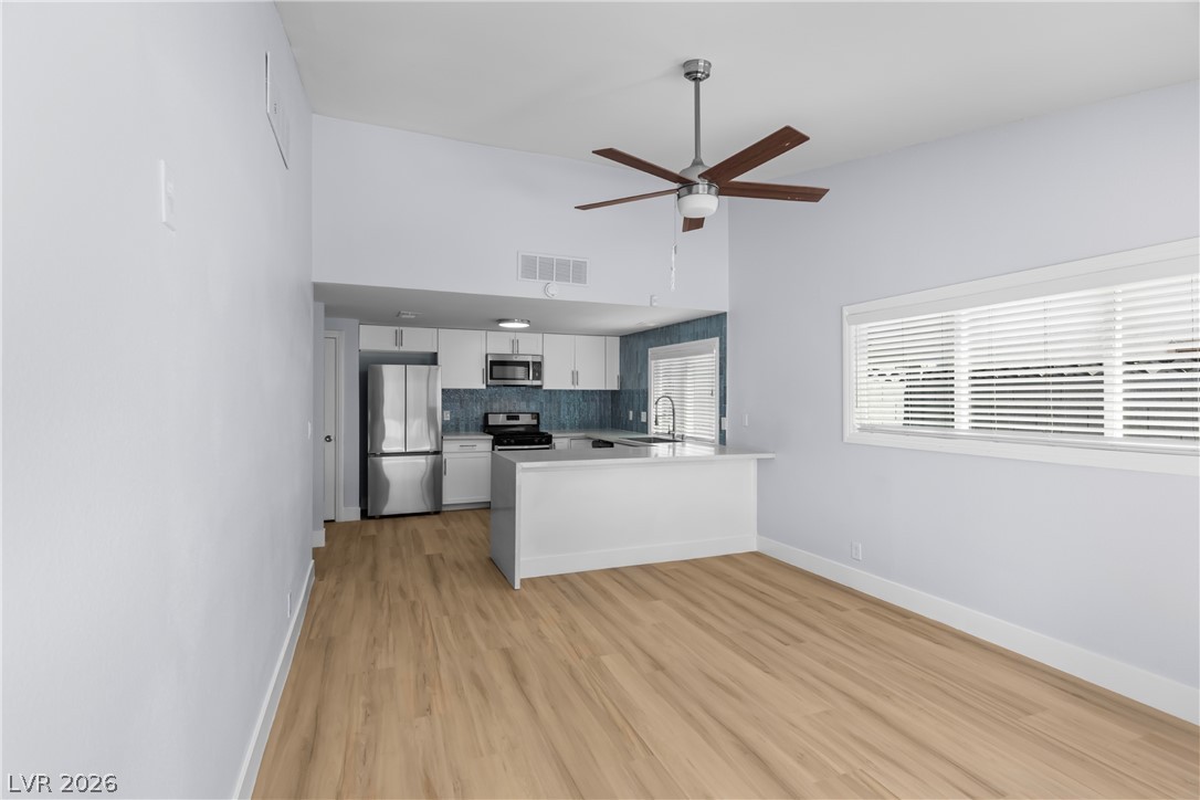 Photo 15 of 38, 3219 Anacapa Way