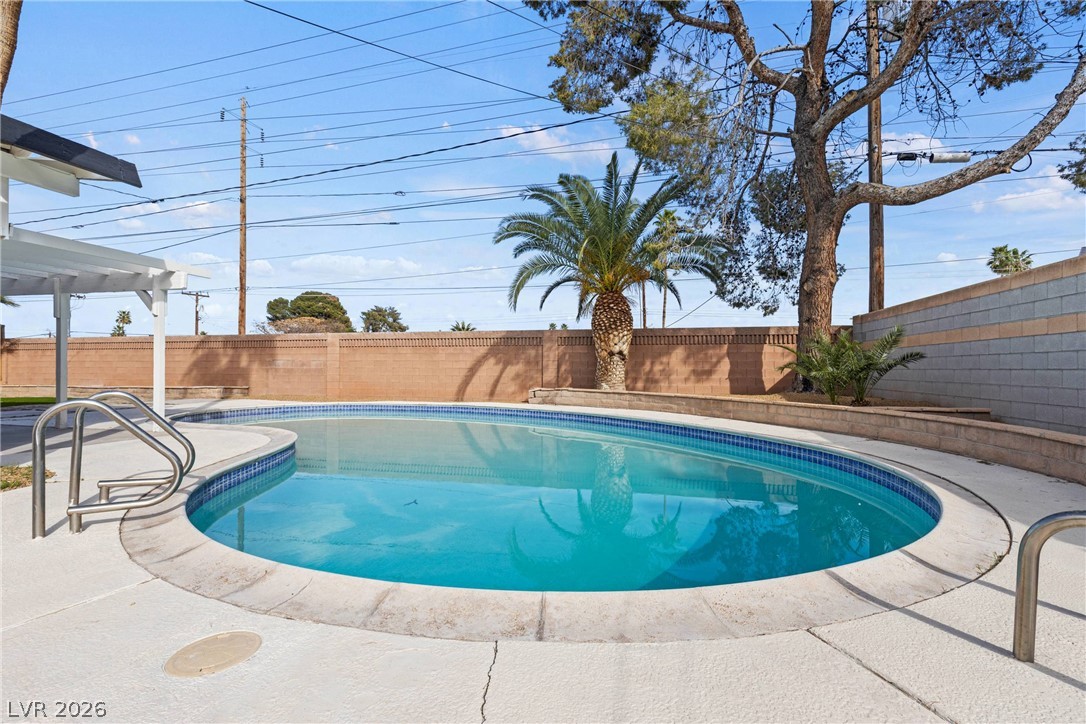 Photo 44 of 57, 3368 Nahatan Way