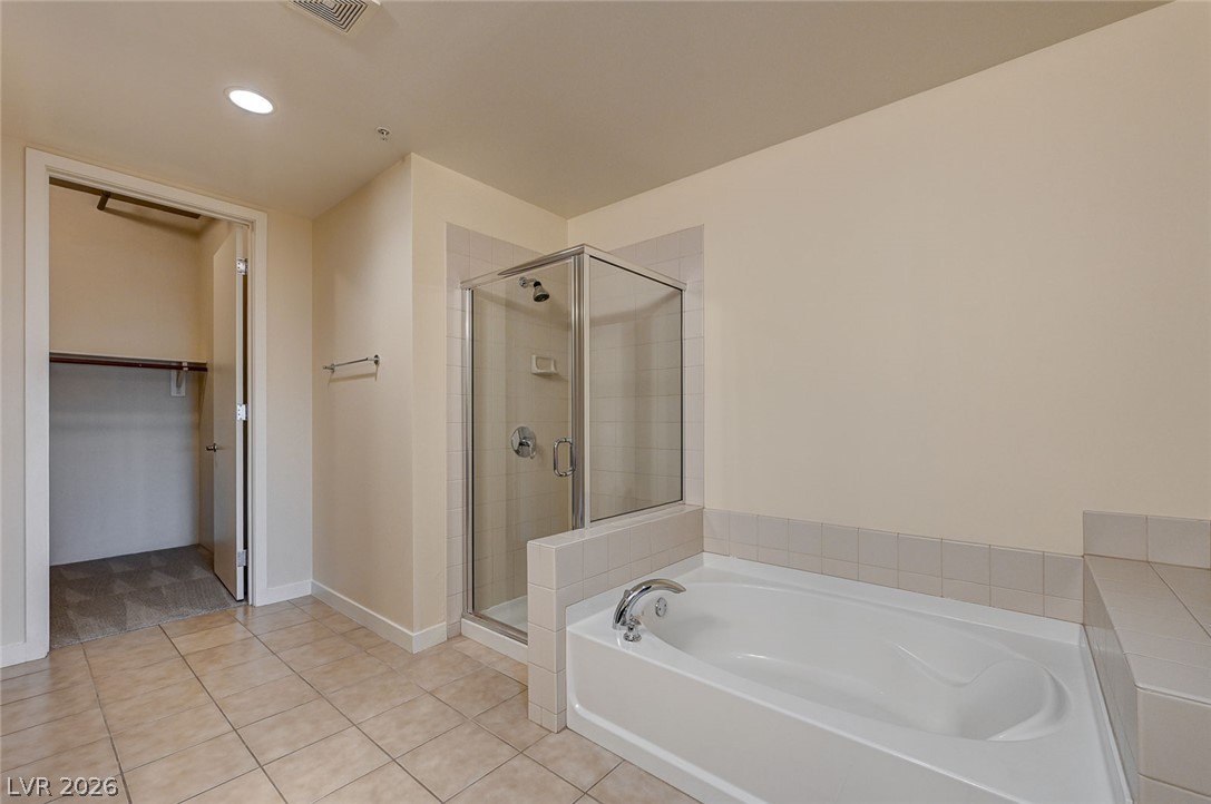Photo 21 of 55, 353 E Bonneville Avenue #369