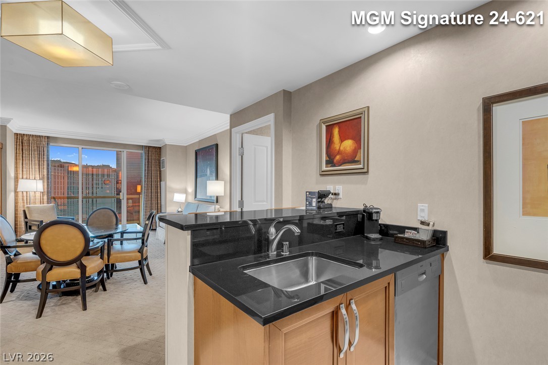 Photo 55 of 92, 145 E Harmon Avenue #2419&2421